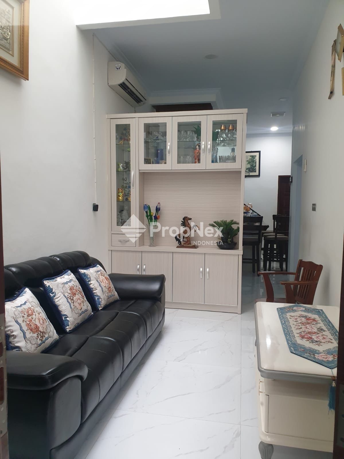 Rumah + Kos-Kosan Strategis di Kebun Jeruk Jakarta Barat — foto 6